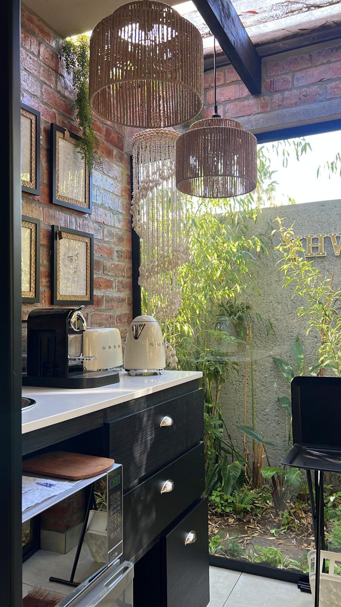 The Secret Garden Hideaway Apartment มอสเซิลเบย์ ภายนอก รูปภาพ